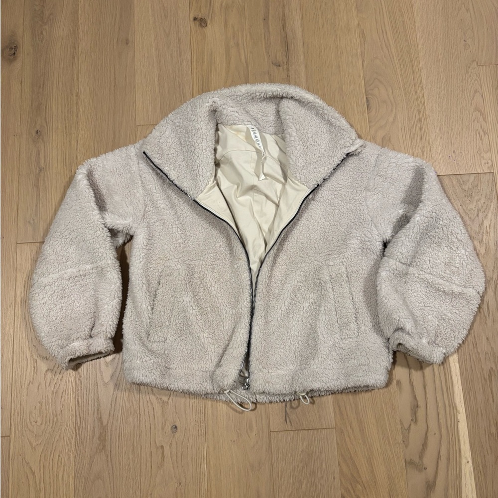 Lululemon Athletica Cream Fleece Jacket